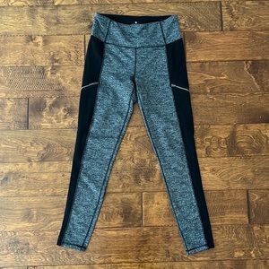 Athleta leggings size Medium